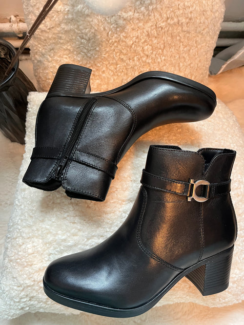 Bottines noir en véritable cuir